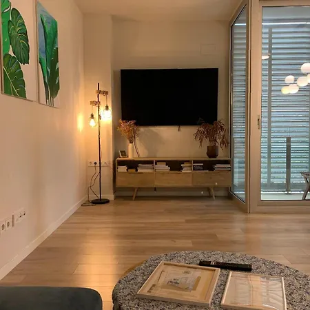 Forum Casa Barcelona * סנט אדריה דה בסוס